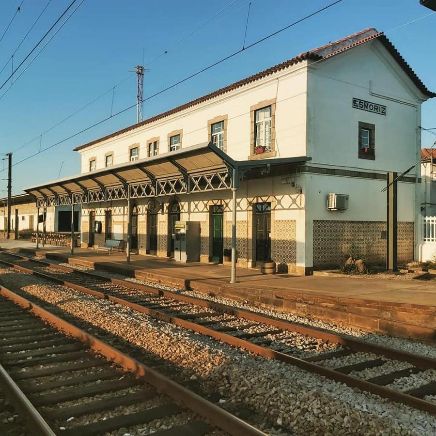 Cork Train Station Guesthouse Esmoriz Exterior foto